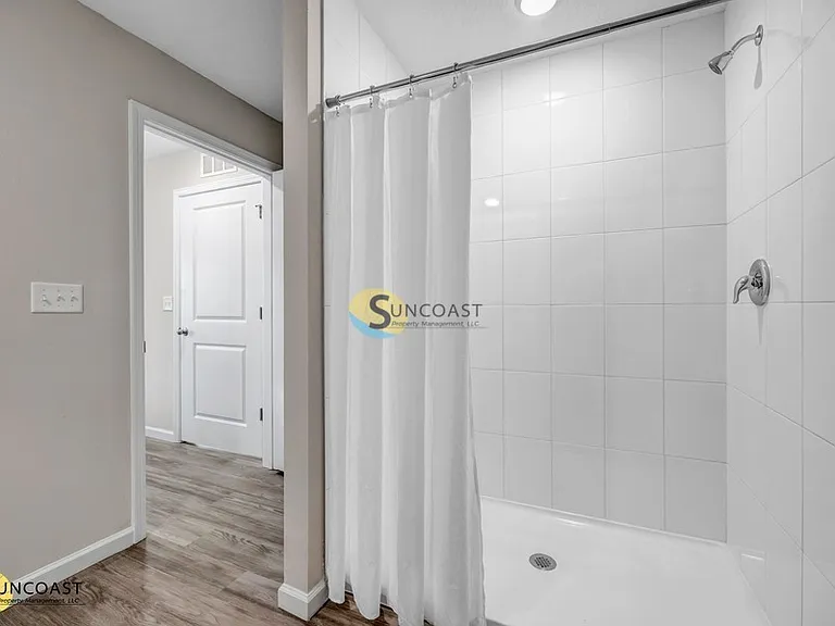 6421 Breezy Oaks Way #101 — Photo 14