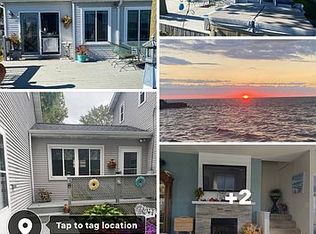 11256 Harold Dr, Luna Pier, MI 48157
