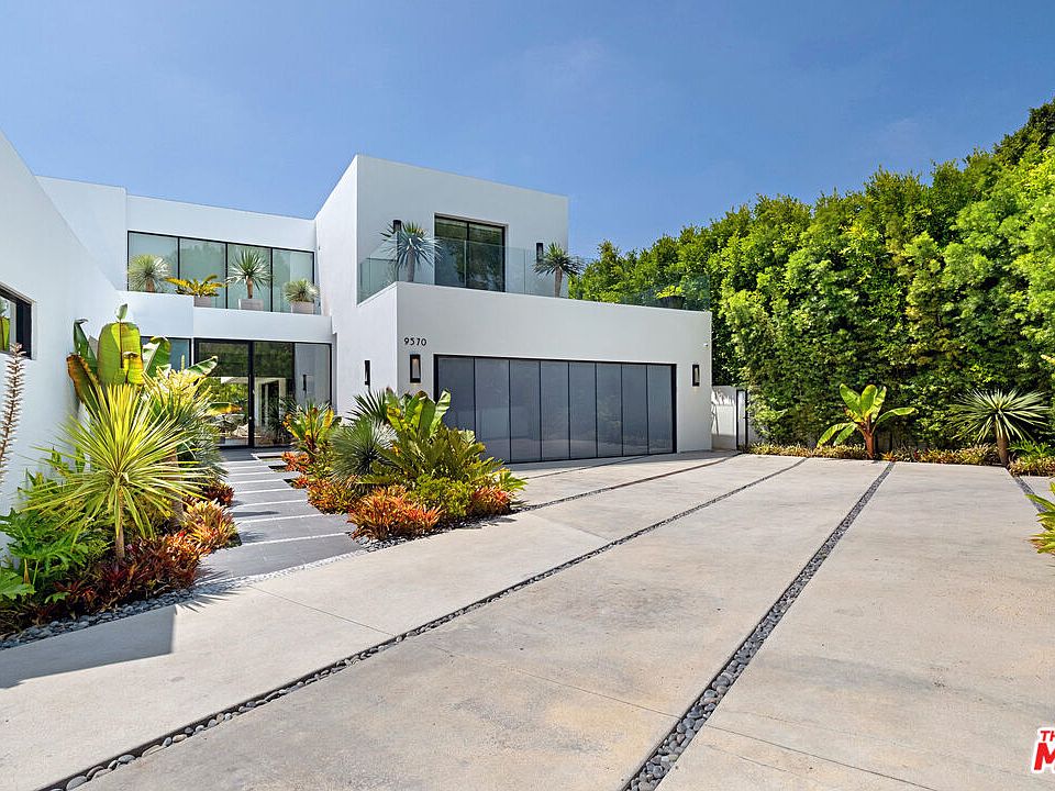 1st image of 9570 Sunset Blvd