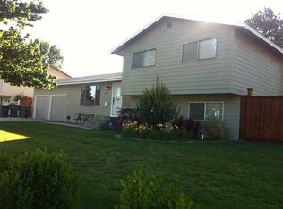 1833 Alder Ave, Richland, WA 99354