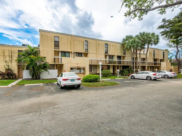 2941 SW 87th Avenue #407, Davie, FL 33328