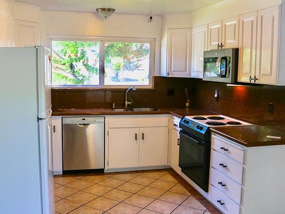 5th image of 275 Chico Ave