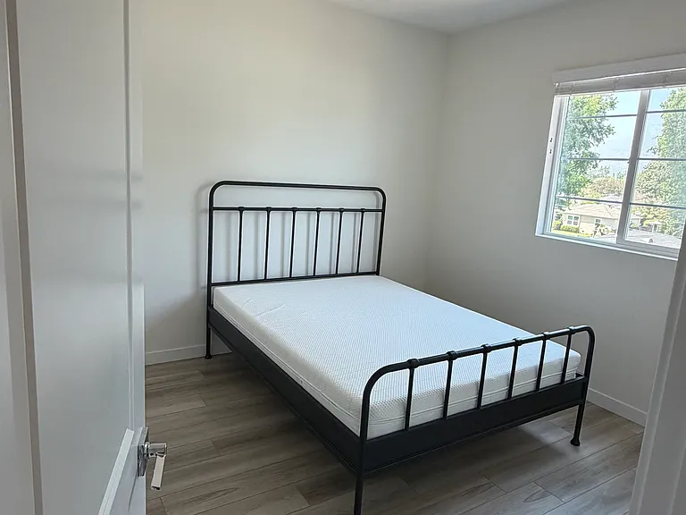 4385 Maple Ln — Photo 14