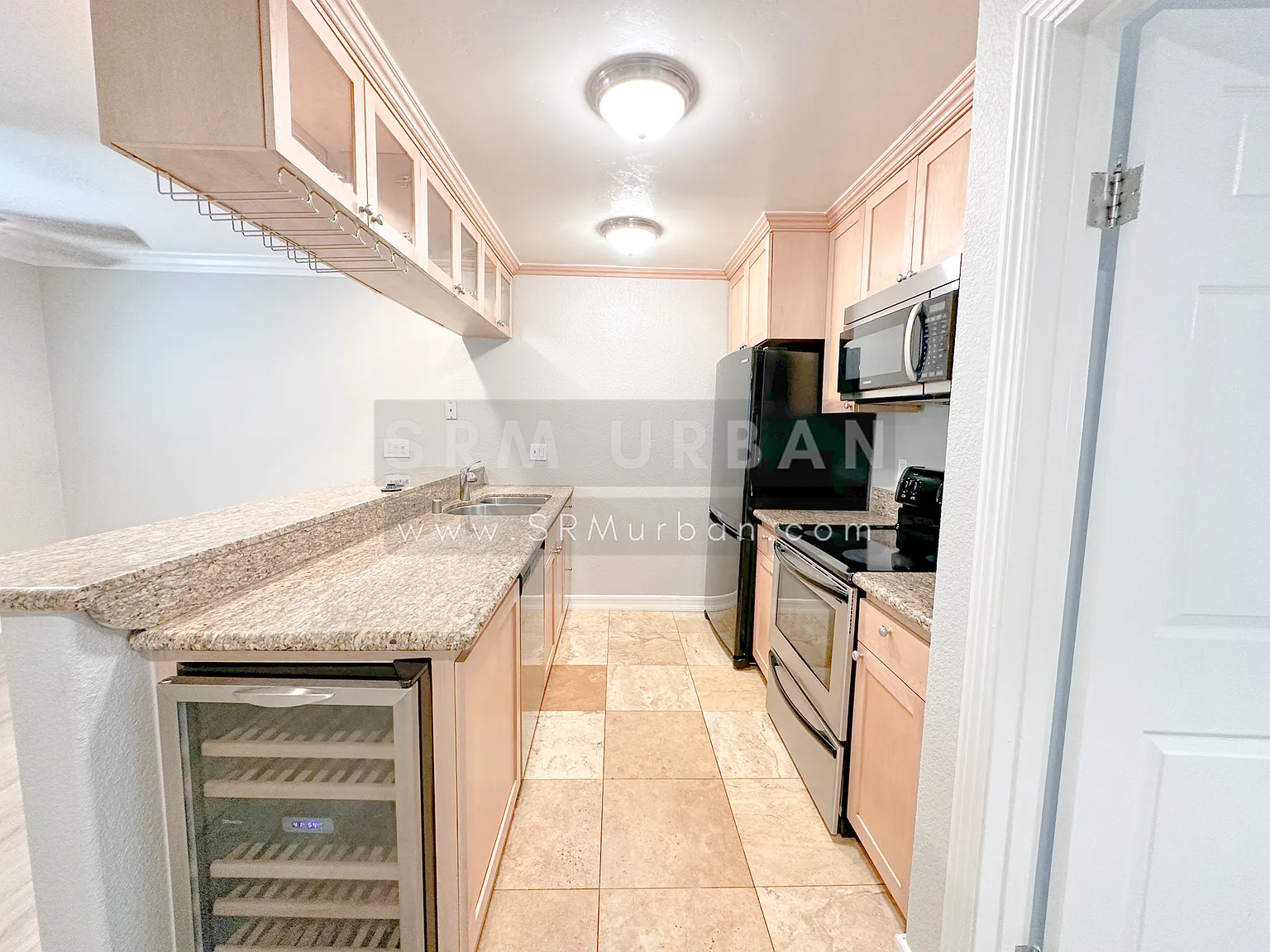 1 bed, 650 sqft, $2,395 — Photo 3