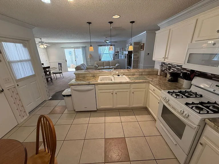 2829 Burgos Dr — Photo 14
