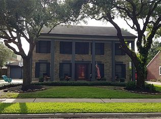 3910 Spring Forest Dr, Pearland, TX 77584