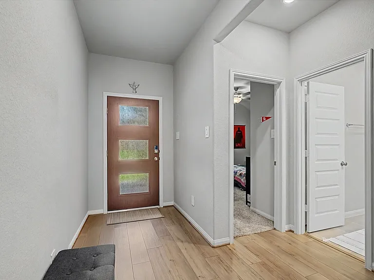 10842 Cliffs View Dr — Photo 5