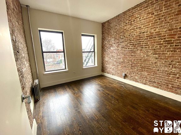 5th image of 1480 Bedford Ave #3B