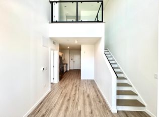 915 N Broad St #608, Philadelphia, PA 19123