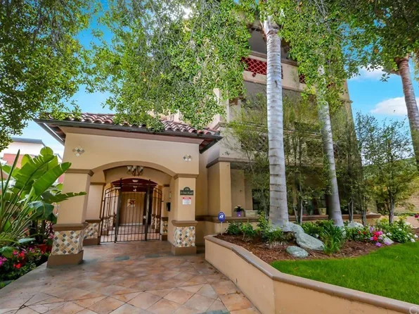 156 S Oak Knoll Ave APT 107, Pasadena, CA 91101