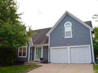 21903 W 51st Pl, Shawnee, KS 66226