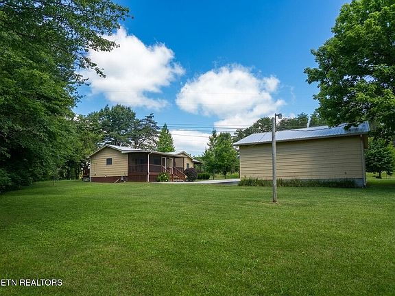 5th image of 1459 Old Elmore Rd