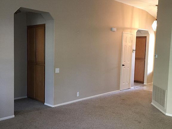 5th image of 329 Princeton St