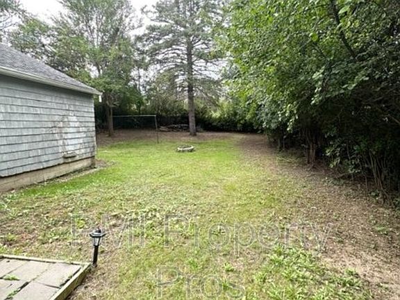 4th image of 8573 N Granville Rd