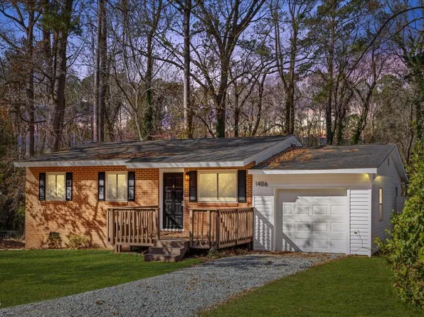 1406 Valley Rd, Garner, NC 27529