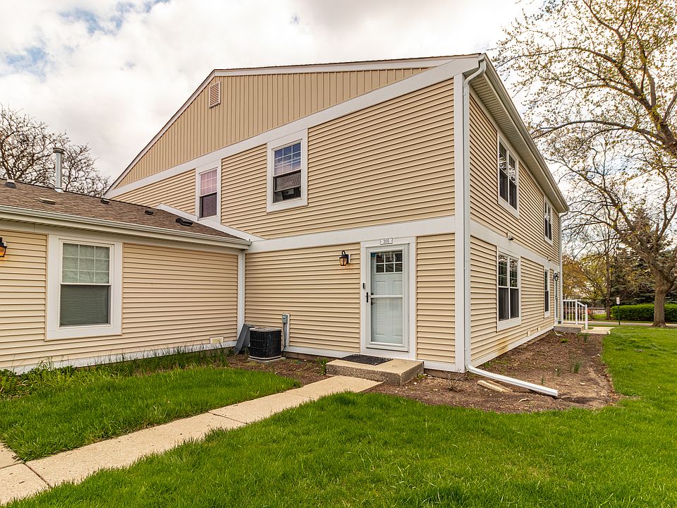 1st image of 305 Somerset Ln #305