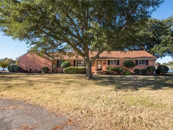 2349 Bayville Rd, Virginia Beach, VA 23455