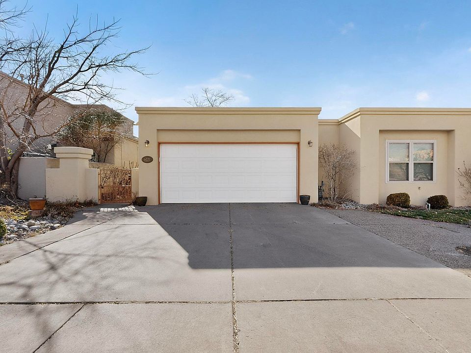 1st image of 6021 Nasci Dr NE