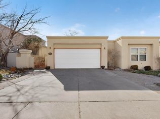6021 Nasci Dr NE, Albuquerque, NM 87111
