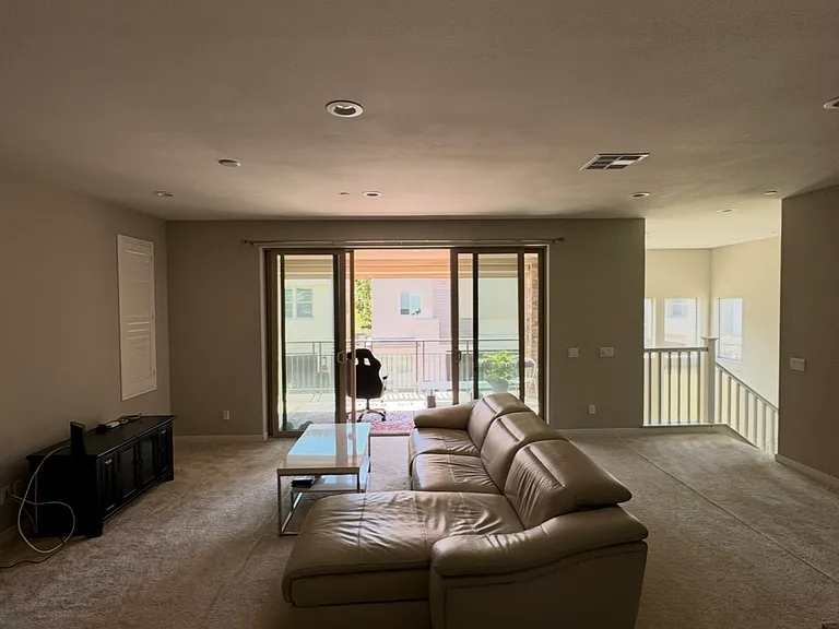 16251 Camden Cir — Photo 8
