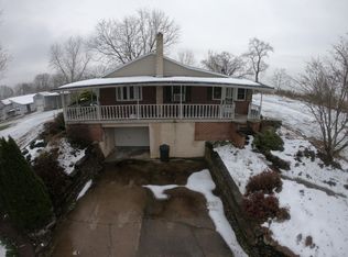 32 Shady Ln, Berwick, PA 18603