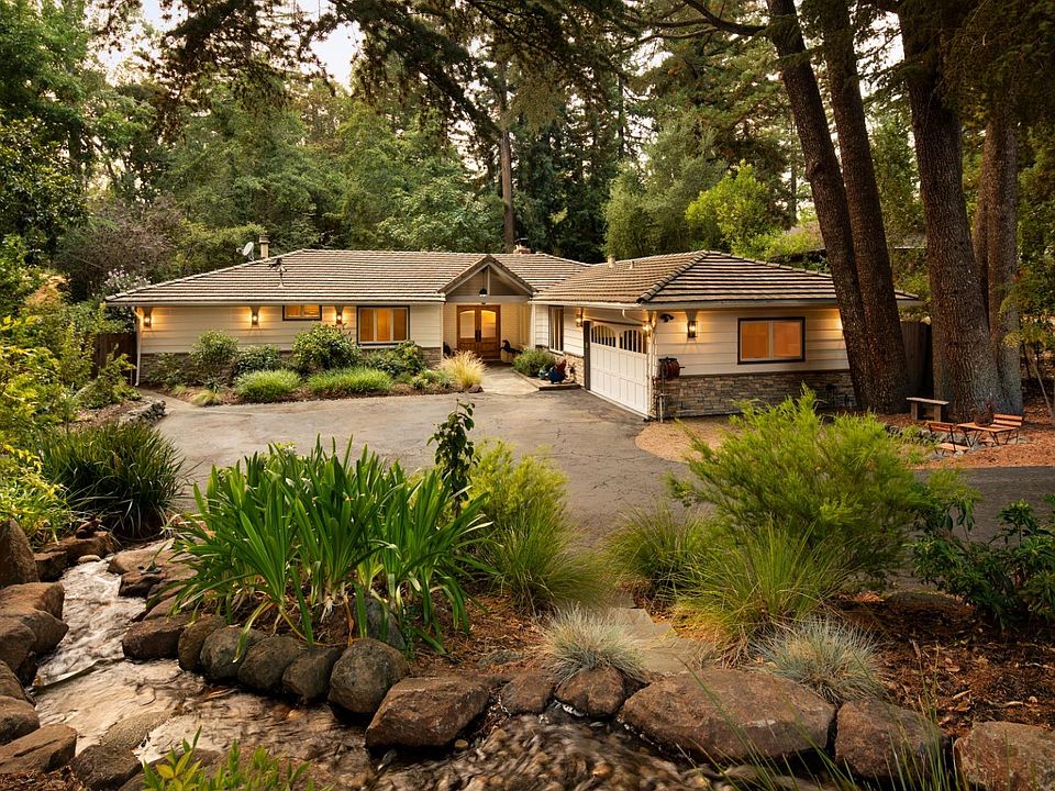 1st image of 159 Brookside Dr