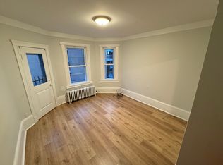 38 Dolphin Ave APT 5, Revere, MA 02151