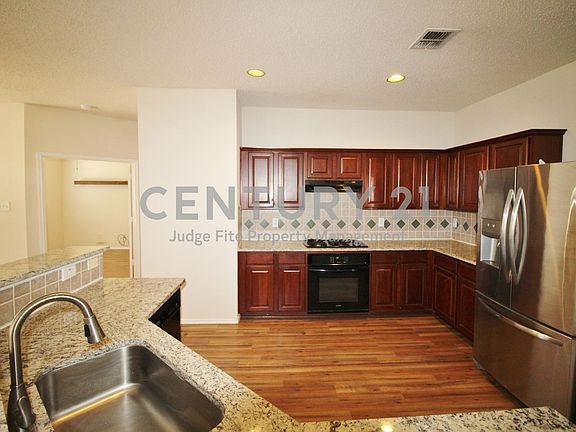 5th image of 1911 Winter Park Dr