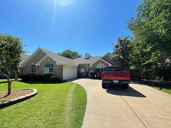 2nd image of 7804 Brookview Dr