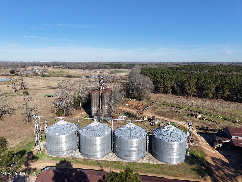 1st image of 4325 Vaughan Rd