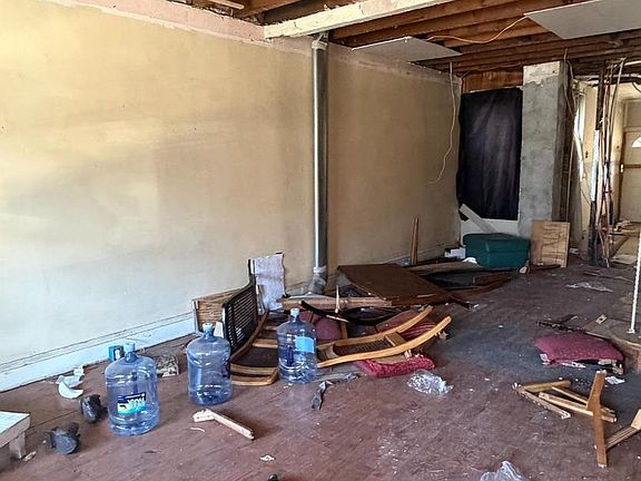 3rd image of 519 N 64th St