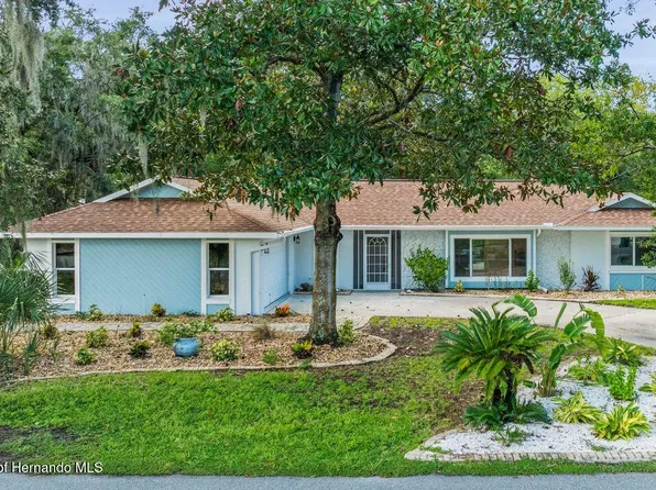 11815 W Waterway Dr, Homosassa, FL 34448