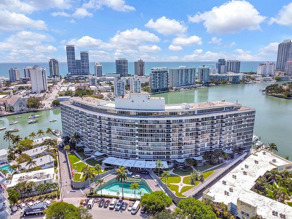 1st image of 900 Bay Dr APT 905
