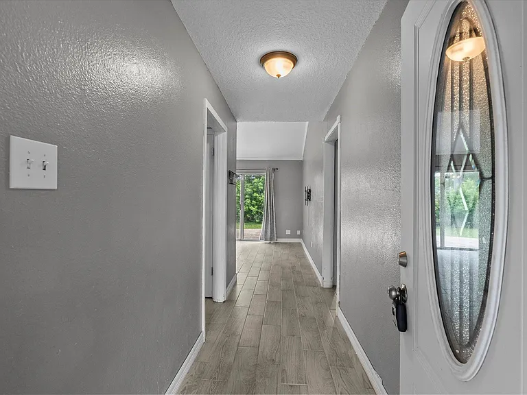 11731 Flushing Meadows Dr — Photo 3