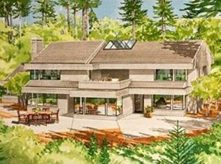 9900 SW Quartermaster Dr, Vashon, WA 98070