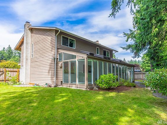 2nd image of 11601 NE 150th Pl