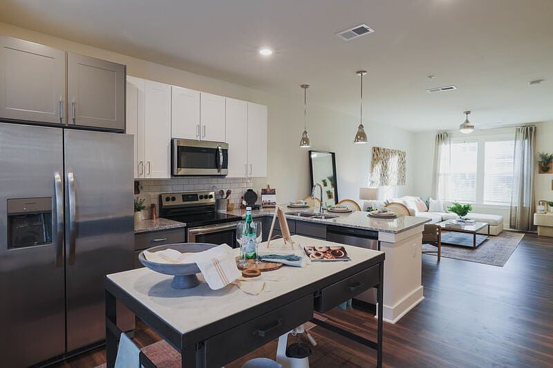 1st image of 3510 Corder Dr #36010107