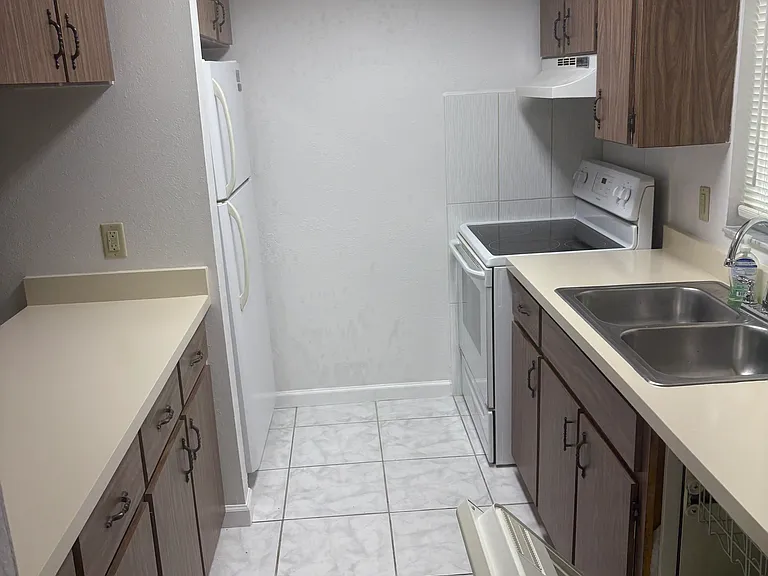 5113 Granada Blvd #5113 — Photo 2