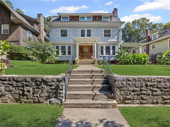 3625 Locust St, Kansas City, MO 64109