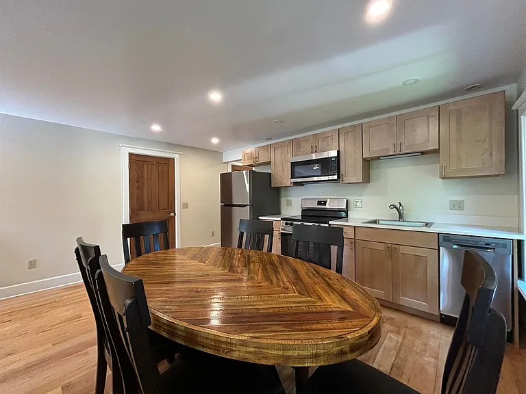 5138 Main St — Photo 6