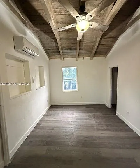 625 NE 86th St #U — Photo 2