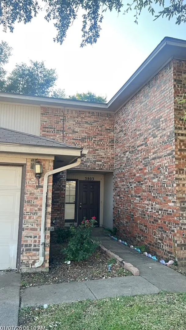 3803 Braden Ln, Arlington, TX 76016 — Photo 2