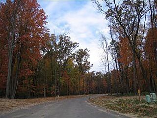 2nd image of 7836 Harvest Ln