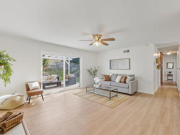 4th image of 9909 Halberns Blvd