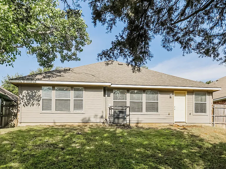 7312 Sierra Way — Photo 16