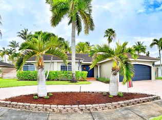 15425 SW 168th Ter, Miami, FL 33187