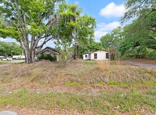 6808 New York Dr, Tampa, FL 33619