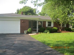 5541 W Walnut St, Greenwood, IN 46142
