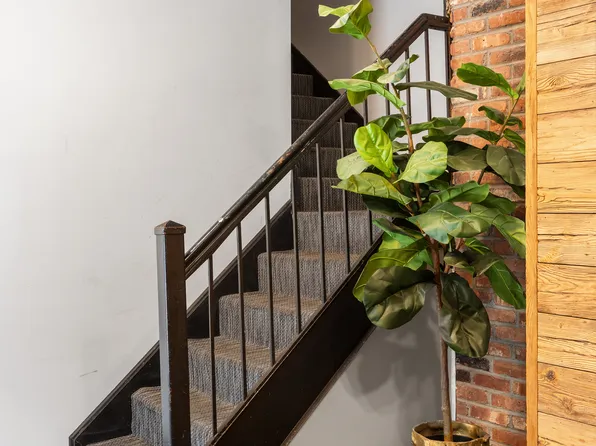 463 West 19th Street image 5 of 6