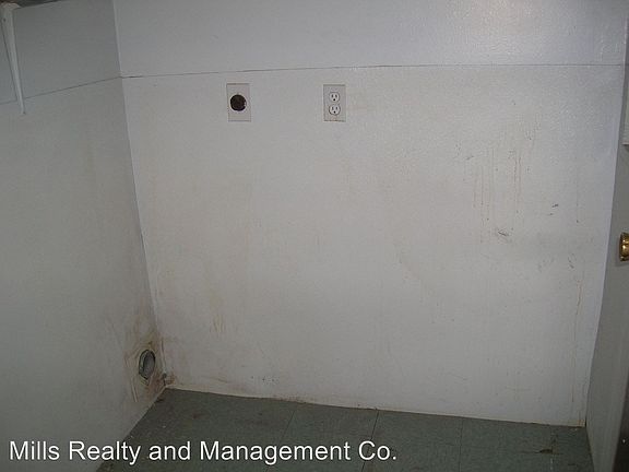 5th image of 1435 N Columbus St APT A21